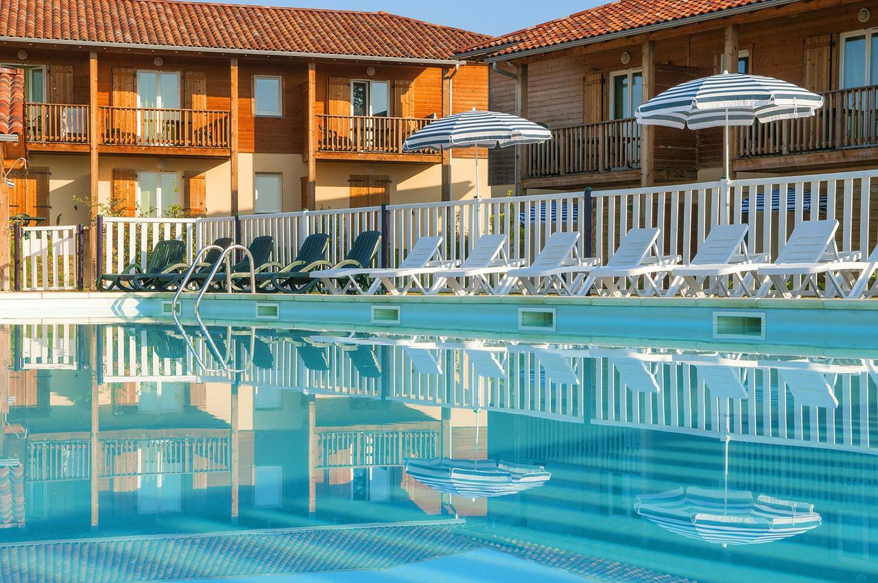 Les Maisons Du Golf D'Armagnac Eauze Екстериор снимка