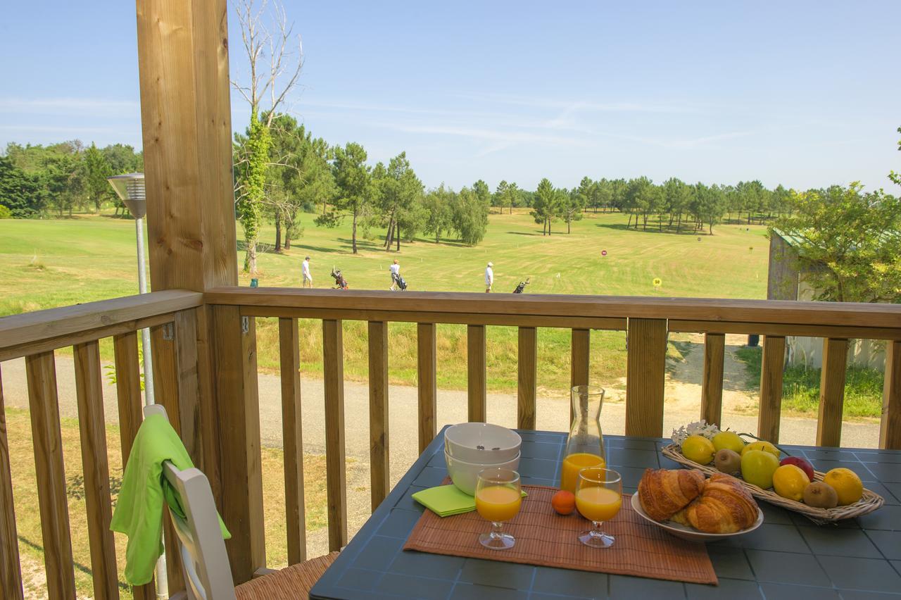 Les Maisons Du Golf D'Armagnac Eauze Екстериор снимка